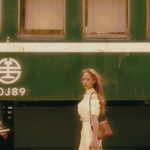 J. 巴萘 – 粽